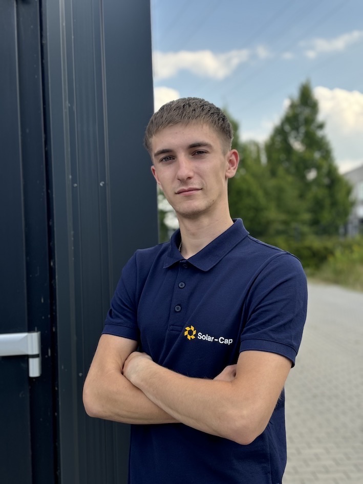 Solar-Cap adviseur in gesprek met een klant