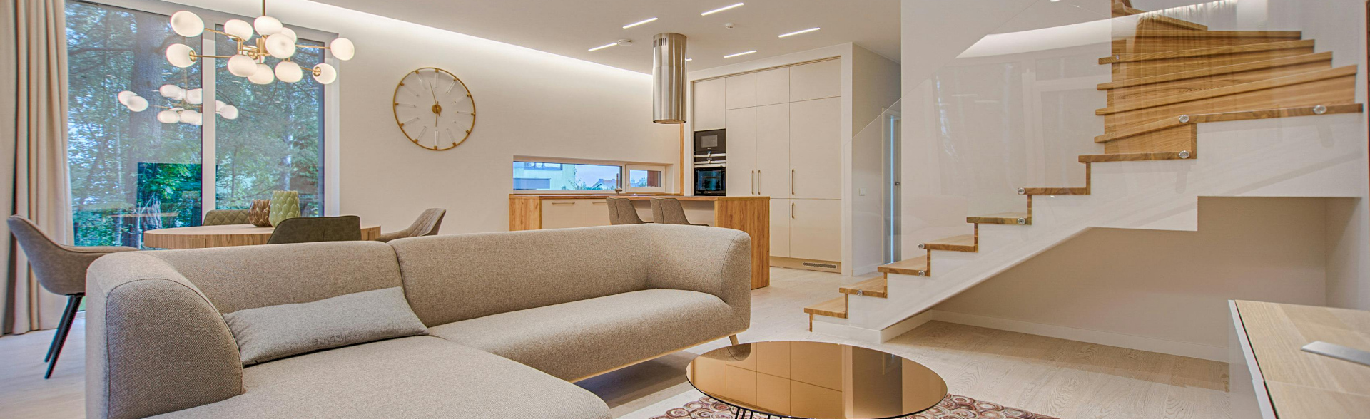 pexels-vecislavas-popa-1571460